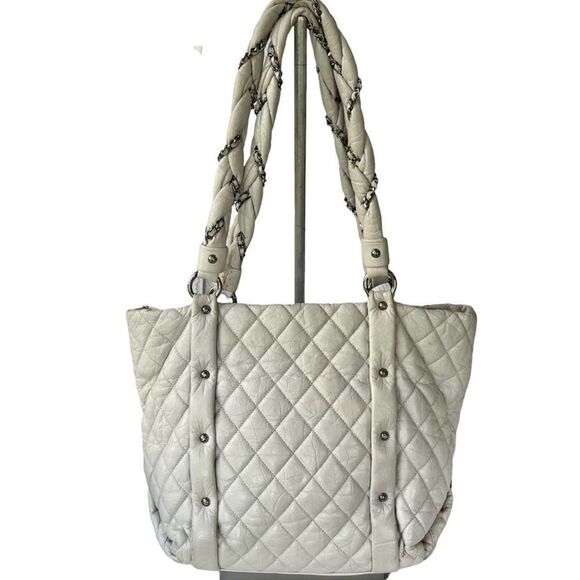 Chanel Matellase Quilted Lambskin Leather Tote Handbag - Picture 3 of 12